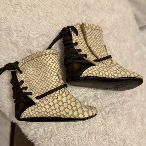 Baby Snakeskin Booties - Picture 3 of 6